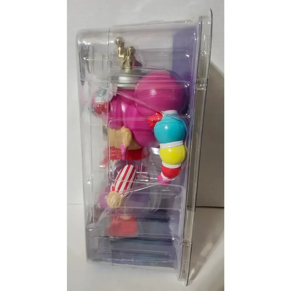 XOX Kweenie Deluxe Kween of Suga Figure 11